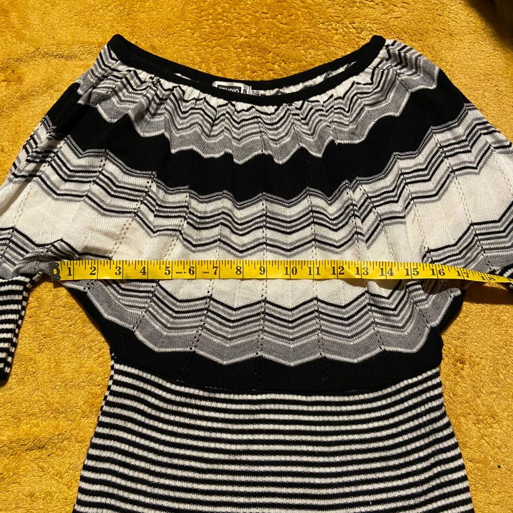 Studio 8 Sweater - Picture 9 of 10